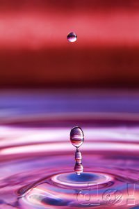 VerticalSplashes_MacroWater_DustinOlsen