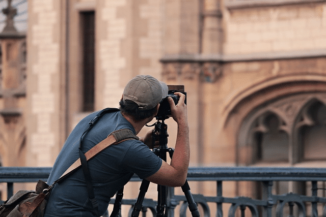Discover How to Put a Camera on a Tripod in 7 Easy Steps!