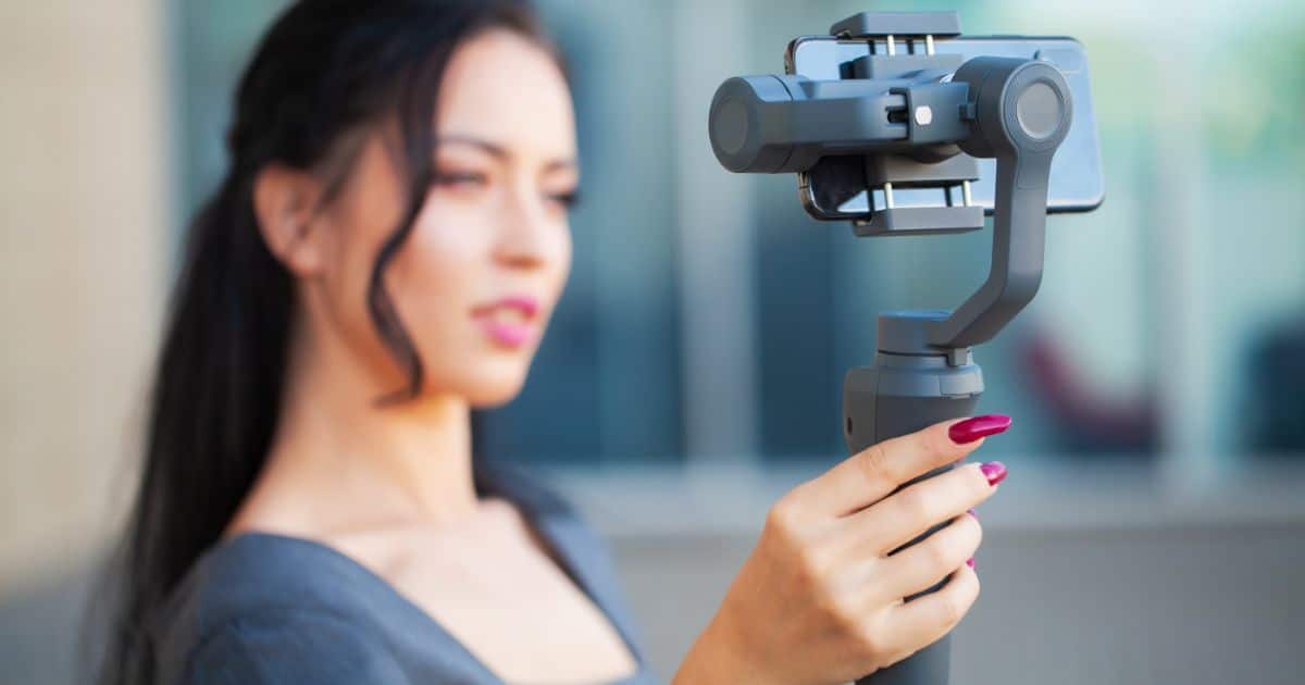 best vlogging tripod
